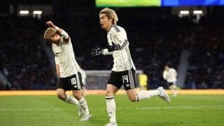 伊東の劇的ゴールでスコットランドに勝利