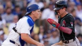 「かわいいですね」ドジャース・スミスの愛娘２人が始球式「たまりませんね」NHK解説者メロメロ