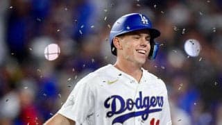 ドジャース、３戦連続逆転勝ち開幕３連勝！　大谷翔平は無安打もスミスがバースデー逆転弾　ボブルヘッドデーで主役に　愛娘２人にパパの雄姿見せつける