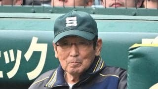 【センバツ】77歳専大松戸・持丸監督「終わりじゃない。始まりだよ」負けた選手たちをねぎらう