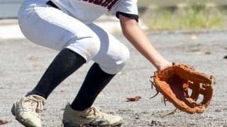 低学年でも“ショーバン”が怖くなくなる？　股関節を使う感覚がつく「ドロップ捕球」