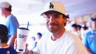 高級すぎる“大谷カップ”、ド軍ファンでも賛否　5倍超のお値段も飲み放題「お買い得だ」