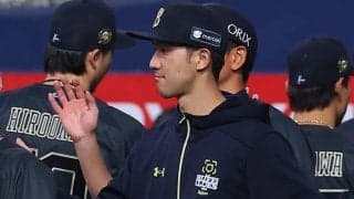 特別ユニに称賛の声も…「ちょっと怖い」　初お披露目の裏で“違和感”「同化しすぎ」