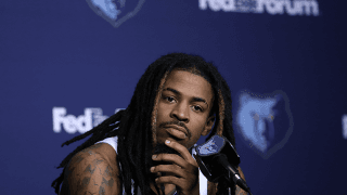 批判の裏側にある素顔…“河村の兄貴分”モラントが重傷事故に遭った少年に約600万円の支援