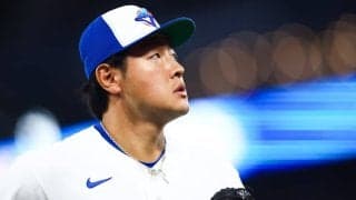 「マジで異次元すぎるだろ」岡本和真、待望のメジャー1号が“逆方向”へ…「確信歩きだって！？」米記者も興奮の瞬間