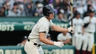 大阪桐蔭・中村勇斗が甲子園決勝戦で先制打！父は西武の中村剛也、智弁学園のプロ注目左腕捉える【センバツ】