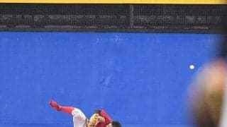 広島・新井監督　負傷交代の平川について「右肩と背中。ちょっと当たったところが痛いということだったから」と説明　次戦は「あしたの朝チェックしてみて」