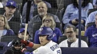 岡本和真が貴重なタイムリーで勝利に貢献！デビュー５戦連続安打＆３戦連続打点　本拠地がスタンディングオベーション　両チャレンジ失敗も動じず