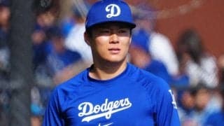 山本由伸、“コラボグッズ”が高額転売　5.5万円出品も…先着4万人限定、大人気キャラ