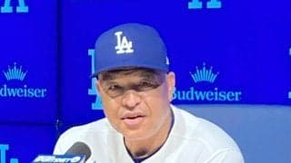 「彼は何があっても動じない」　ロバーツ監督、大谷翔平の“不動心”に感服　今季初の投打同時出場　全身泥だらけ雨中のパフォーマンス称える