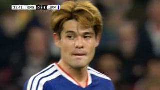 「“佐野回収”の流行語あるで」日本代表MFがイングランド相手に無双！爆速パスカット→絶品パスにSNS衝撃「プレミア移籍だ」