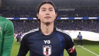 「泣ける」「美しいシーン」大怪我の南野拓実、聖地で仲間激励！“最高の笑顔”にファン胸熱「W杯を諦めてないな」