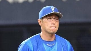 【DeNA】初勝利の相川監督、感想聞かれニヤリ「いや、特にないです」…「というのはウソです」