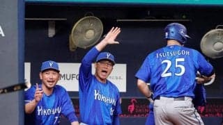 ＤｅＮＡ待望の今季１勝　相川新監督が初勝利　開幕からの連敗を４でストップ　初回に３点を先取、新助っ投のコックスは６回１失点の好投