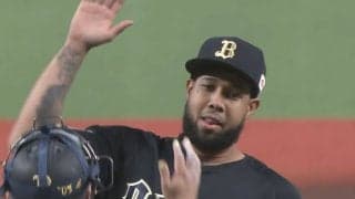 鷹が怒涛の開幕5連勝…柳田悠岐が先制2ラン、オリ助っ人が3年目の初完封