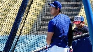 大谷翔平に敵主砲“抗議”「ショー、やめてくれよ！」　ズラリ見学も…ファウル強襲でヤジ