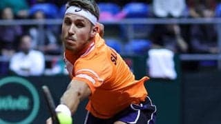  世界189位 第1シード破る金星で8強 