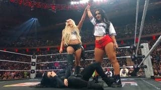 女王王者の顔面に直撃 実況も引き気味