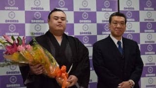 元幕内英乃海「ホッとしています」引退会見　今後は不動産業挑戦　弟の翔猿へ思いも明かす