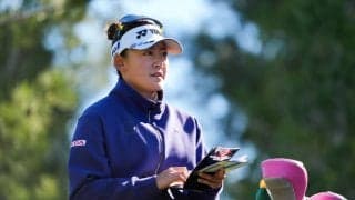 強風の難コンディションも岩井ツインズはともに「71」
