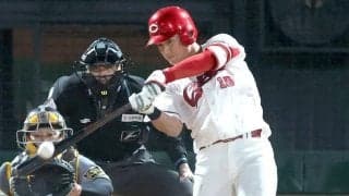 広島・佐々木「よっしゃ！」雄叫びプロ１号　 ２年目２１６打席目にマツダ沸いた　「阪神も強いんで」胸の内も明かす