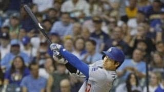 大谷翔平、完全復調？２戦連続マルチ　安打後に塁上で首ひねる場面も　３９戦連続出塁　ド軍２戦連続２桁得点大勝