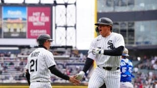 村上宗隆、デビューからの本塁打ペースは日本人最速「本塁打を打つために生まれてきた選手」監督