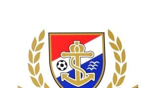 横浜ＦＭ、キニョーネスの一発退場にＧＫ木村凌也の負傷交代…３失点完敗で９位転落　柏は今季初の３連勝