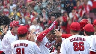 広島が劇的なサヨナラ勝ち！モンテロが左翼へ劇的アーチ「サイコーデス！」阪神戦の連敗を８で止める　栗林の８回１失点熱投に打線が応える