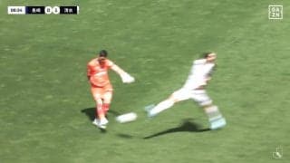 「何してんの！」J1長崎が“キックオフ7秒”で衝撃失点…GKキックが清水FWの足直撃「トラウマ級…」「Jリーグ最速？」