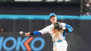 【日本ハム】奈良間大己が横っ跳びの華麗な守備「あのプレーができるのは奈良間君だけ」新庄監督