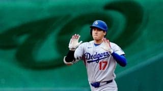 大谷翔平の2号直後に「やってるな～笑」　中継にチラリ…同僚たちが見せた“お茶目な姿”