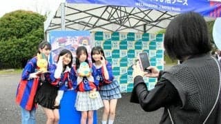 Jリーグ盛り上げに一役　調布で「J活デー」モデルと撮影会も