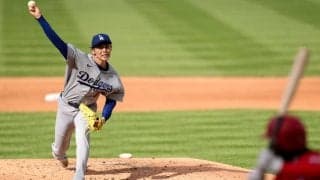 佐々木朗希の抱える不安　元MLB戦士が断じたマウンド上での振る舞い「頭の中が問題。自分の球を信じていない選手は分かるんだ」