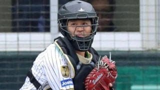 阪神　登場曲で「マリーゴールド」と「愛を知るまでは」を使用の坂本誠志郎が始球式　あいみょんへ愛のメッセージ「ノーバウンドでストライクを投げてくれると思うんで…」