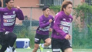【Ｊ２藤枝】父は槙野智章監督をジュニアユース時代に指導　兄は愛媛でプレー　１９歳ＭＦ行友祐翔がチーム合流