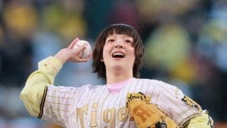 【阪神】あいみょん始球式で地元愛トーク炸裂、背番号「36」は「池山監督ではありません」