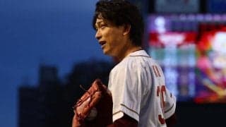 山崎育三郎の101キロが「綺麗すぎる」　歌唱直後の剛球に驚愕…ファン「お見事！」