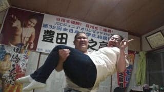 映画「余命１年のシングルマザー～天才相撲少年への遺言～」が11日に福岡・天神で最終回