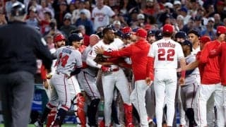 “暴投”で乱闘勃発「何に激昂したんやろ？」　唐突な展開に日本ファン唖然「意味が分からない」