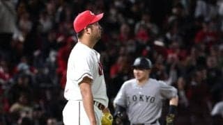 広島まさか九回に…“鬼門”でまたも逆転許す　中崎が巨人・泉口に逆転２ラン浴びる　新井監督は右腕をかばう「毎回毎回ゼロというのは無理なので」