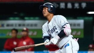 斬新な“漆黒ユニ”が「超かっこいい」　球団史上初の特別仕様に反響「めっちゃよくね？」