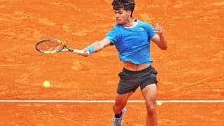  アルカラス 圧勝で4強、300勝も達成 