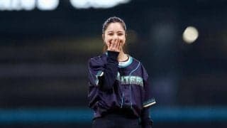 高梨沙羅がファーストピッチ　ワンバン投球に「すごく悔しい」