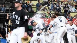 ロッテは痛恨サヨナラ負けでリーグ最速１０敗目　西川が九回に先制適時打も直後に横山が同点許す　延長十回にロングがサヨナラ被弾
