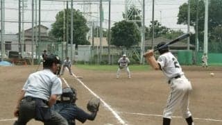 左利きだけの野球大会「花形ポジションで初めて主役になれた」