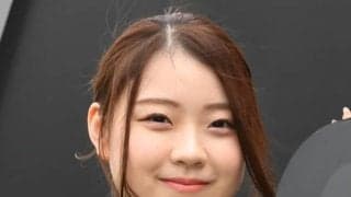 【フィギュア】「美集団」紀平梨花、タイトニット姿公開　華やかなパーティーへお出かけ