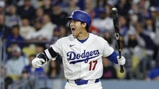 大谷翔平　自らハプニングショット３連発公開　キンブレルの投球にビックリの顔が　絶叫しながら打席外す　初回の死球も　昨年のパドレス戦でも同じ行動