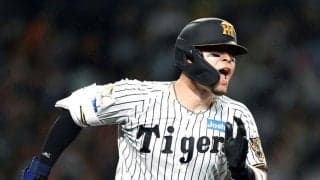 阪神・佐藤輝「完璧だったんですけどね…」七回の“幻弾”　両リーグ最多９二塁打、打率４割キープ