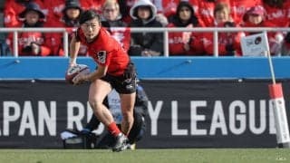 その一蹴りに、感謝と決意を込めて。スターの背中を追った時間が、いま力になる